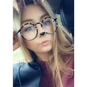 Meet your Posher, Katie